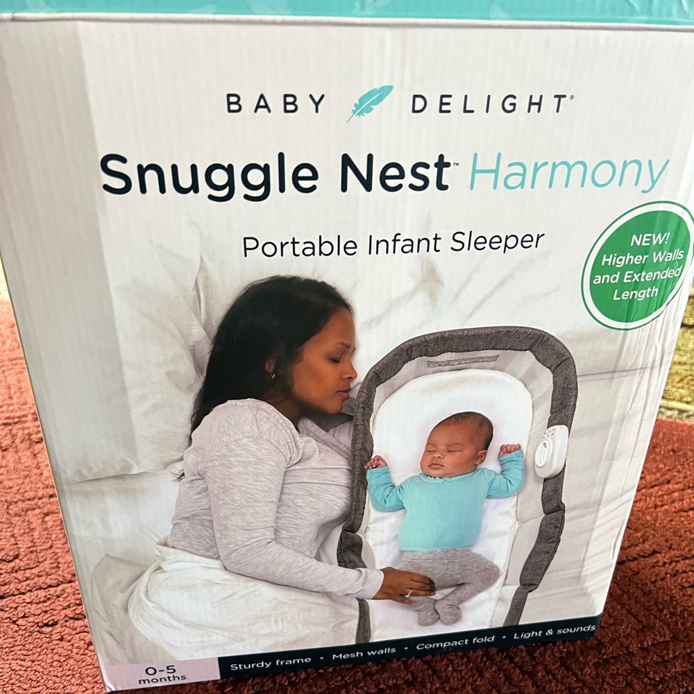 Snuggle Nest Harmony Portable Infant Sleeper